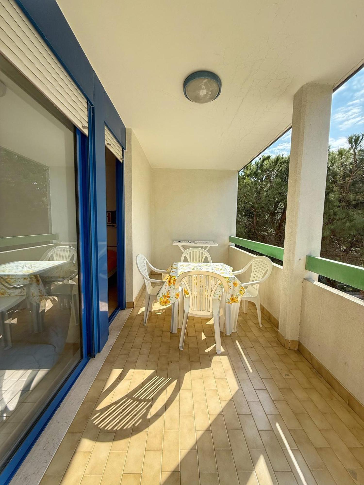 Grazioso Appartamento N 40 A Bibione A 100Mt Dal Mare Bagian luar foto